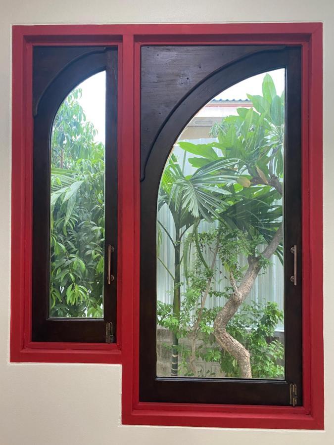 Dream House Lodge Sukhothai Exterior photo